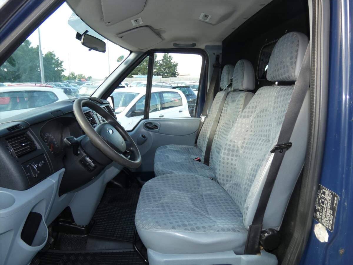 Ford Transit Skříň 2,2 l 114 kw