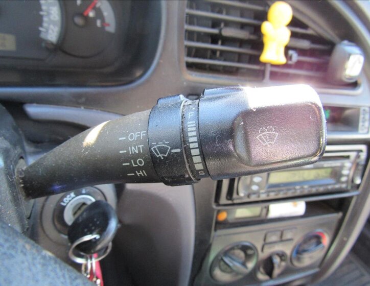 Hyundai Elantra Sedan / Limuzína 2,0 l 82 kw