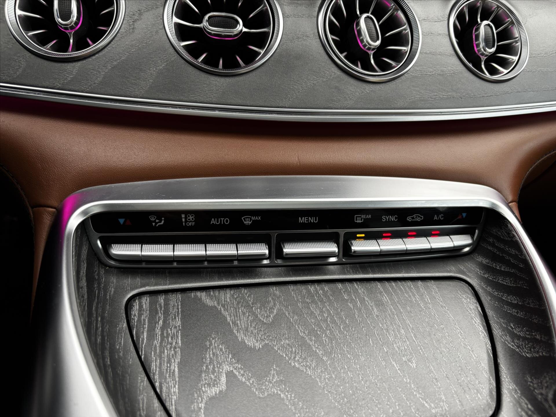 Mercedes-Benz AMG GT Kupé 3,0 l 320 kw