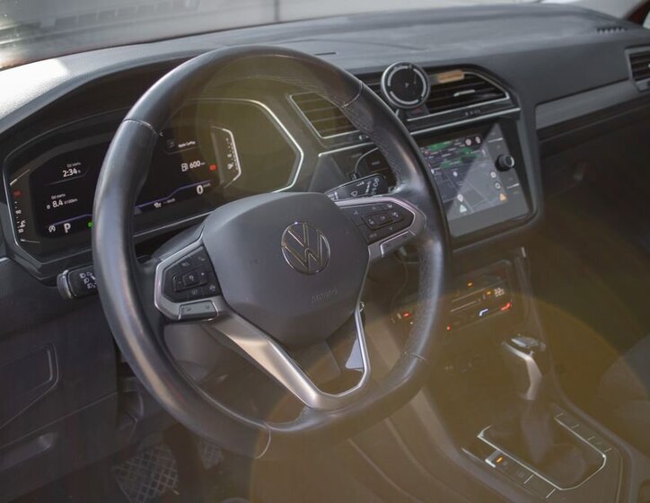 Volkswagen Tiguan SUV 1,5 l 110 kw