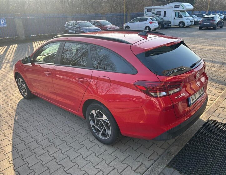 Hyundai i30 Kombi 1,5 l 71 kw