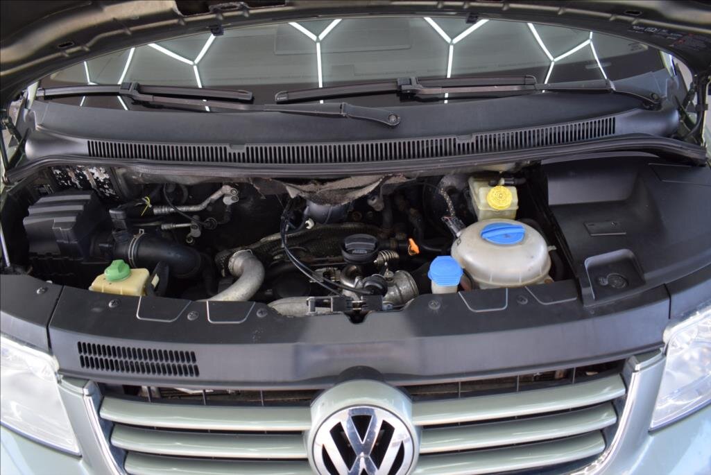 Volkswagen Multivan VAN-Minibus 2,5 l 128 kw