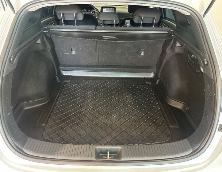 Hyundai i30 Kombi 1,6 l 85 kw