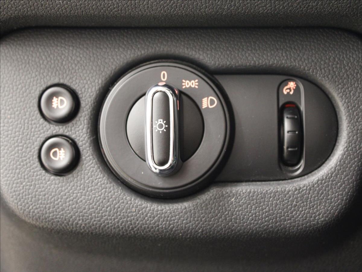 Mini Clubman Kombi 2,0 l 141 kw