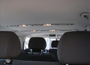 Volkswagen Caravelle 17