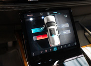 Cadillac Escalade 33