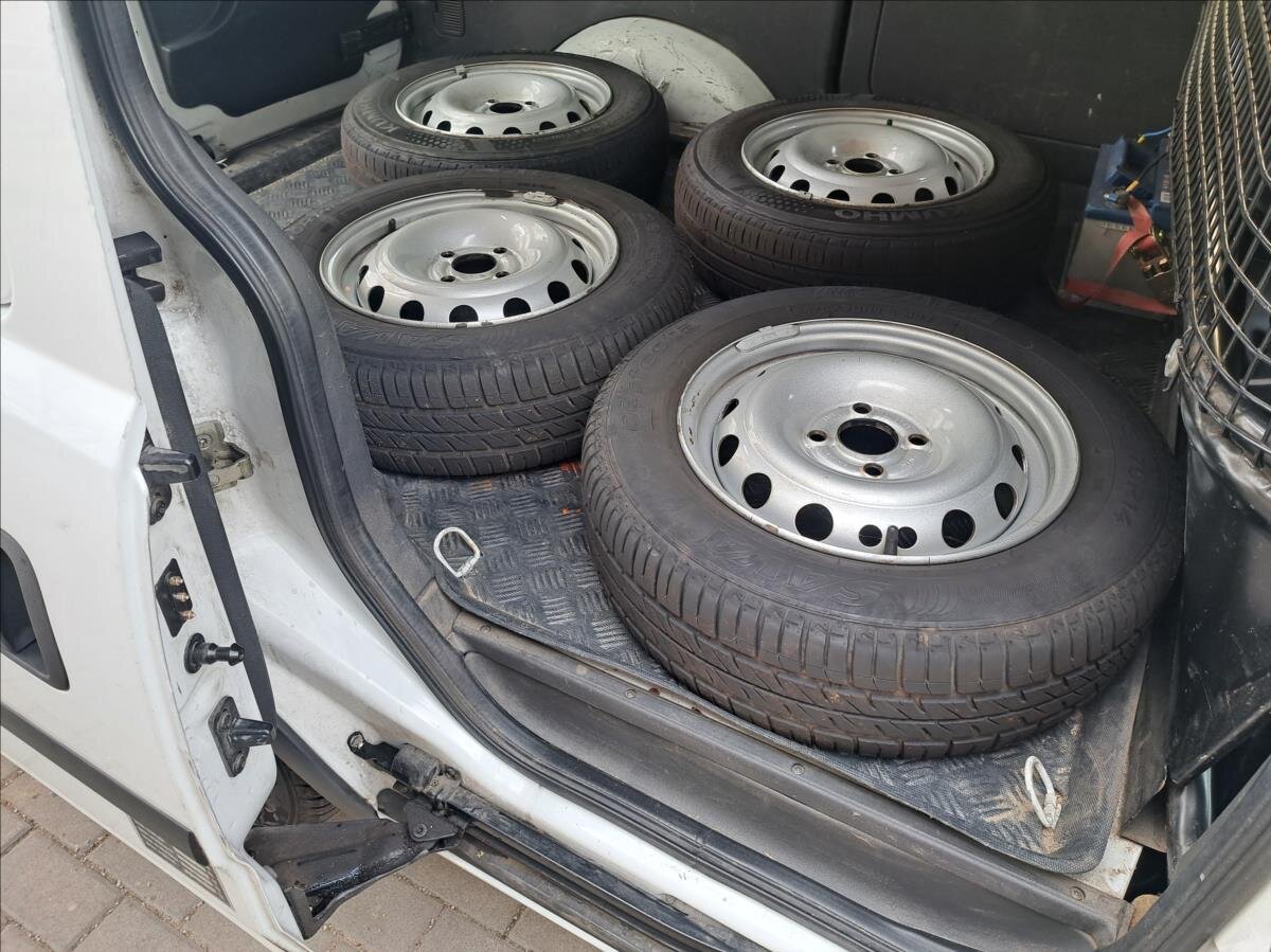 Opel Combo Skříň 1,2 l 55 kw