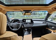 Lexus ES 300h Sedan 2,5 l 160 kw