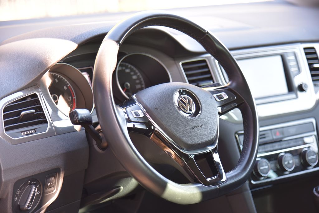 Volkswagen Golf Sportsvan