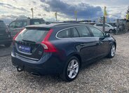 Volvo V60 Kombi 2,4 l 158 kw
