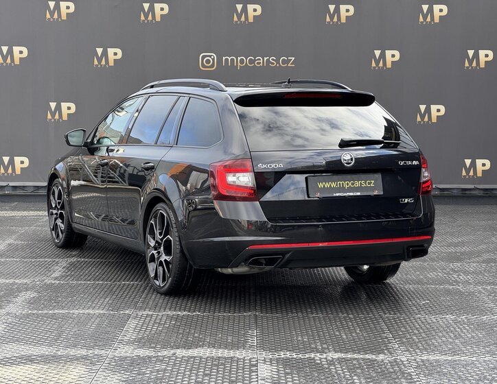 Škoda Octavia Kombi 2,0 l 180 kw