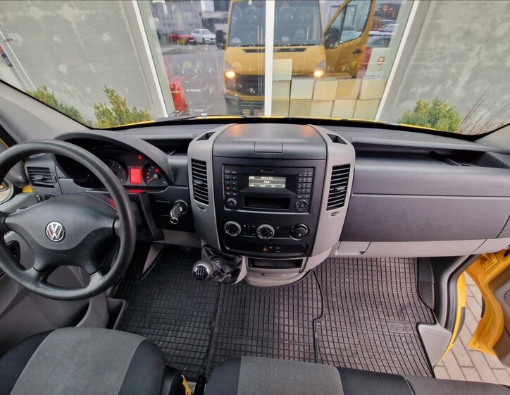 Volkswagen Crafter Skříň 2,0 l 100 kw