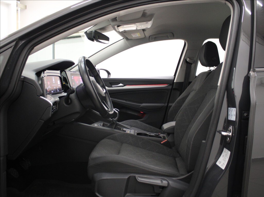 Volkswagen Golf Kombi 1,5 l 96 kw