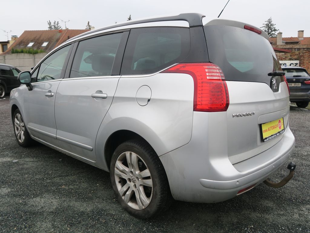 Peugeot 5008 MPV 2,0 l 120 kw