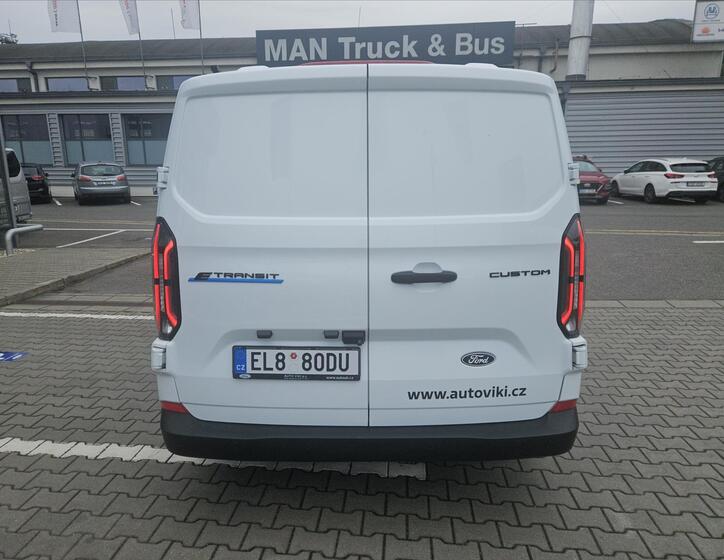 Ford Transit 4