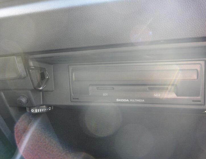 Škoda Karoq SUV / Terénní 2,0 l 110 kw