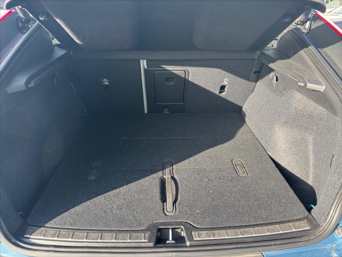 Volvo C40 Kombi 0,0 300 kw