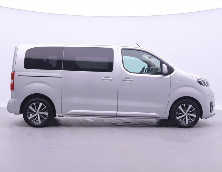 Toyota ProAce Verso 8