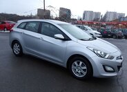 Hyundai i30 Kombi 1,6 l 99 kw