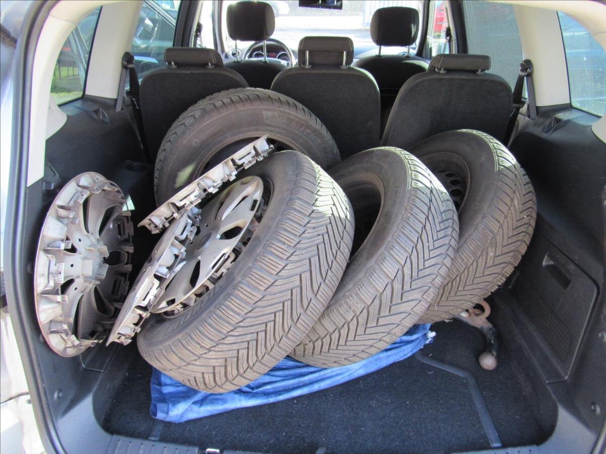 Ford S-MAX Kombi 1,6 l 118 kw