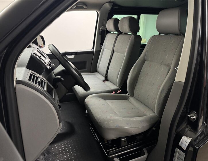 Volkswagen Transporter 17