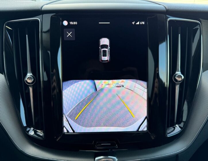 Volvo XC60 SUV / Terénní 2,0 l 184 kw