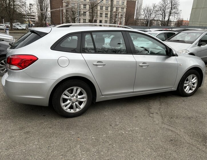 Chevrolet Cruze 17