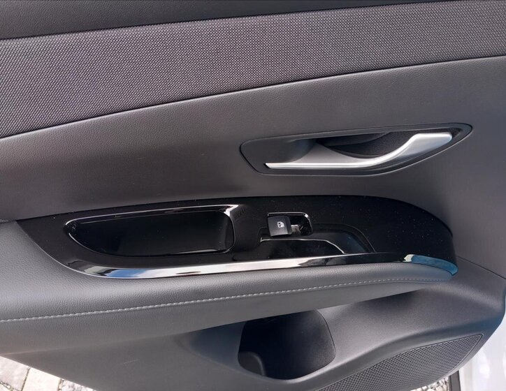 Hyundai Tucson SUV 1,6 l 110 kw