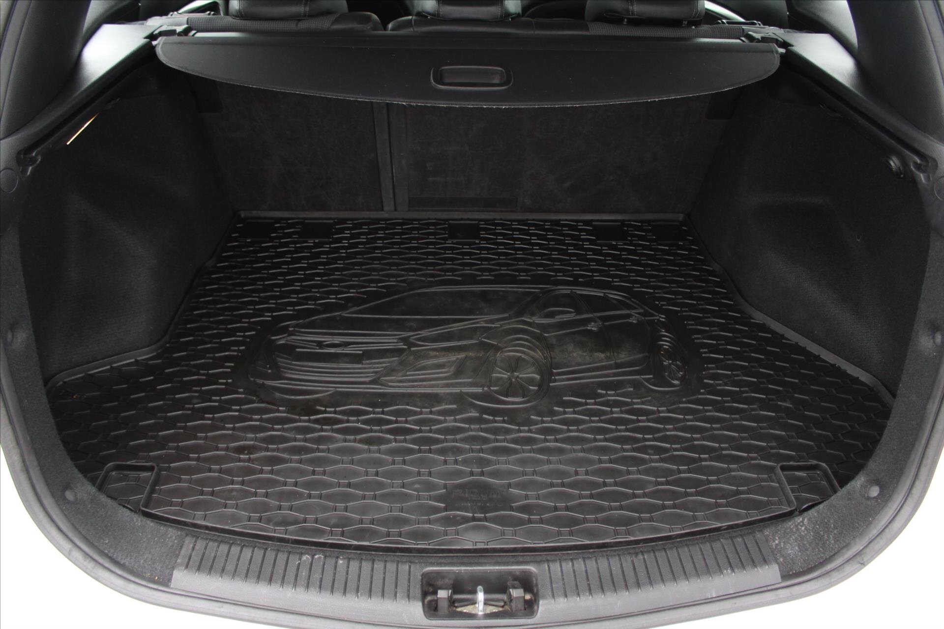 Hyundai i30 Kombi 1,6 l 81 kw