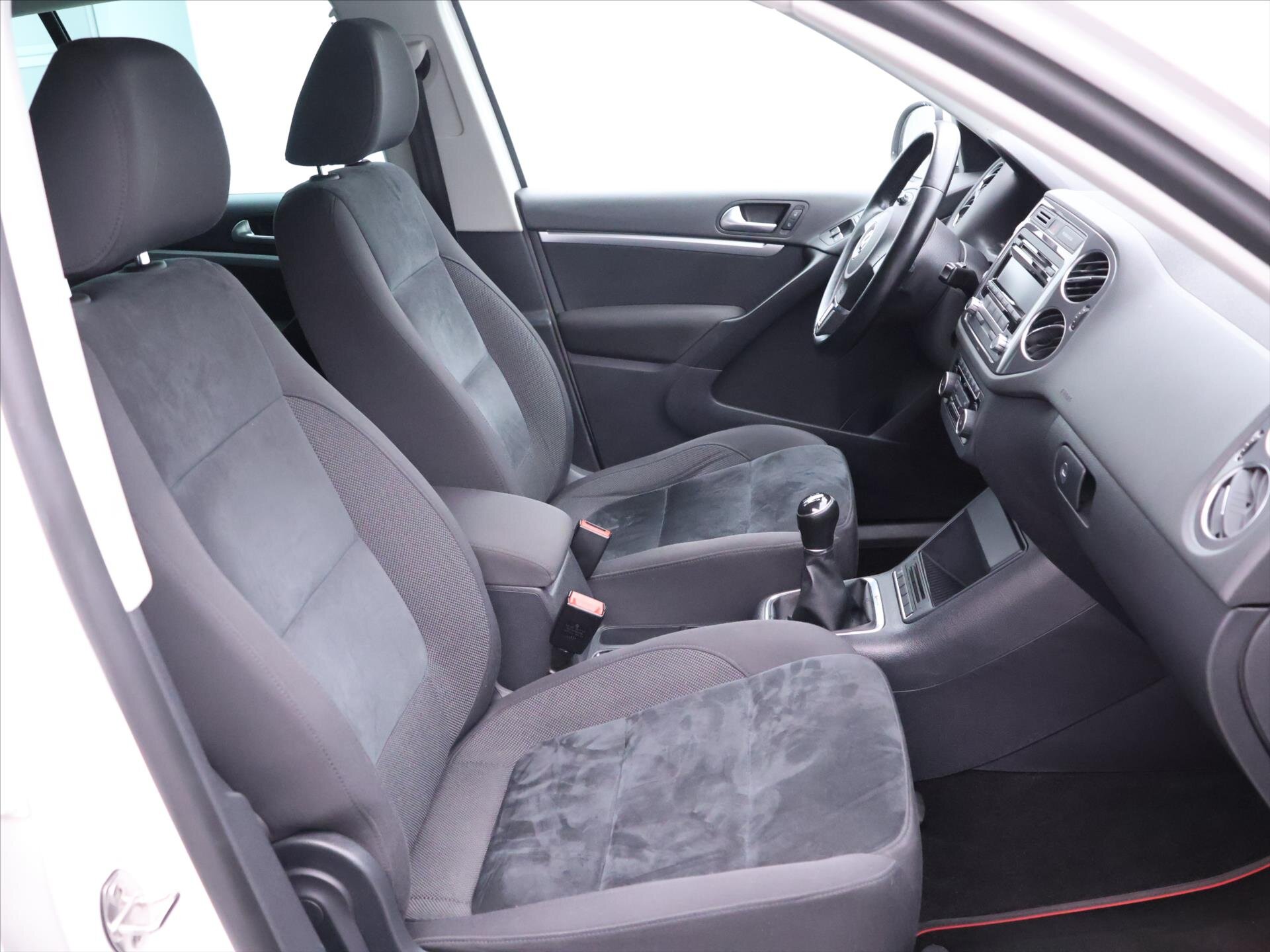 Volkswagen Tiguan SUV / Terénní 2,0 l 132 kw