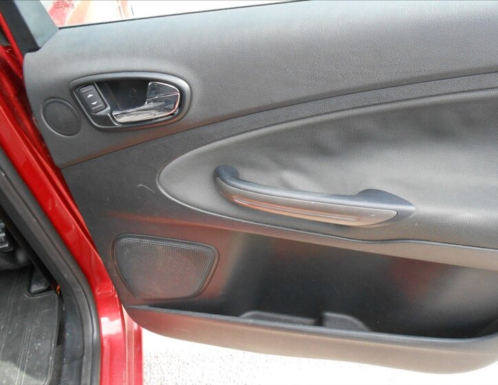 Ford S-MAX Kombi 2,0 l 107 kw