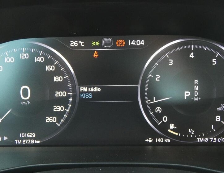 Volvo XC40 SUV / Terénní 1,5 l 95 kw