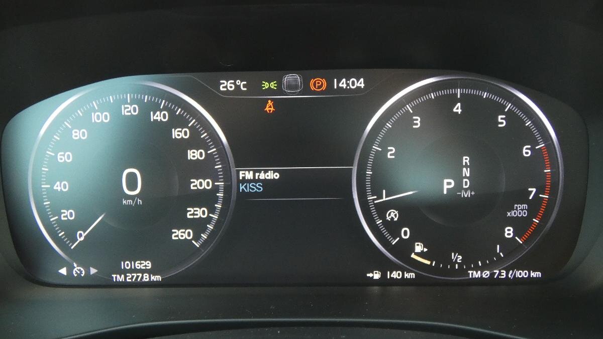 Volvo XC40 SUV / Terénní 1,5 l 95 kw