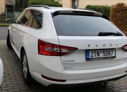 Škoda Superb 15