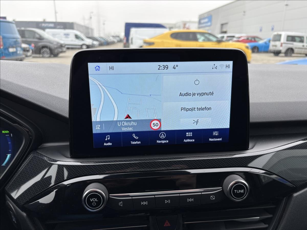 Ford Kuga SUV / Terénní 2,5 l 140 kw