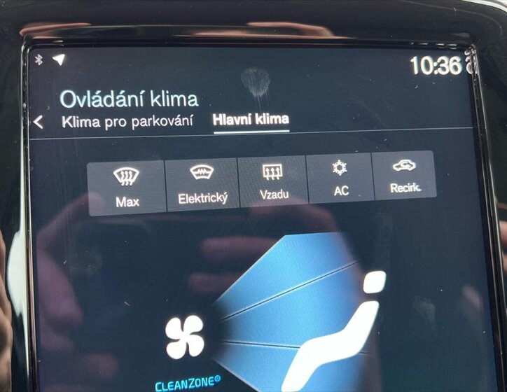 Volvo XC90 SUV / Terénní 2,0 l 173 kw