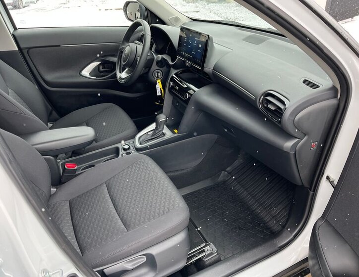 Toyota Yaris Cross SUV 1,5 l 68 kw