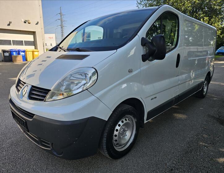 Renault Trafic 1