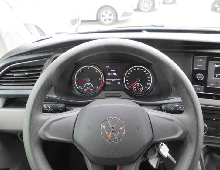 Volkswagen Transporter Kombi 2,0 l 110 kw