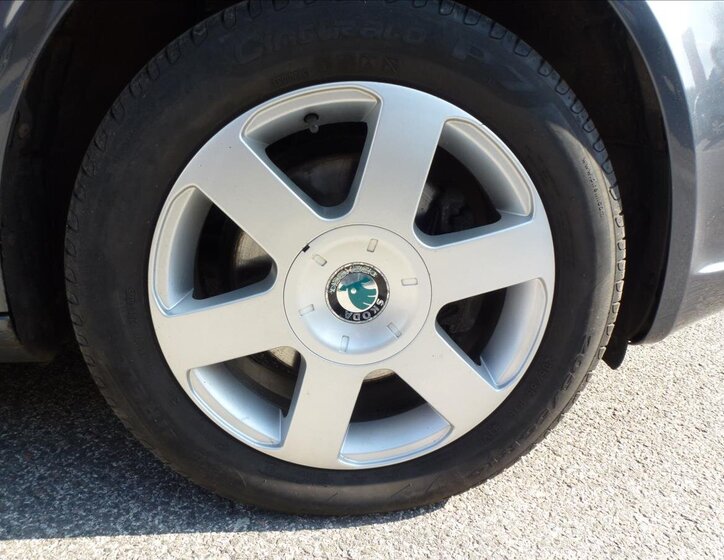 Škoda Octavia Kombi 1,8 l 118 kw