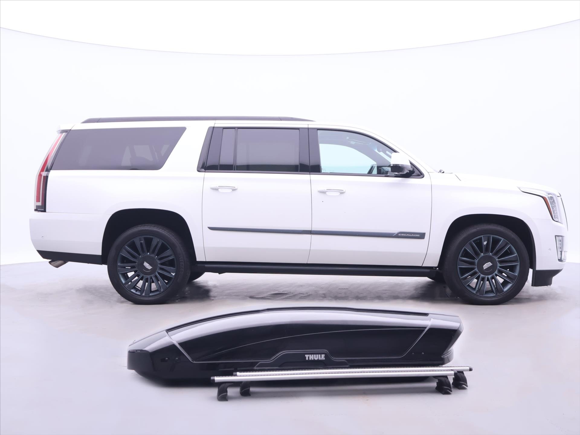 Cadillac Escalade SUV / Terénní 6,2 l 313 kw