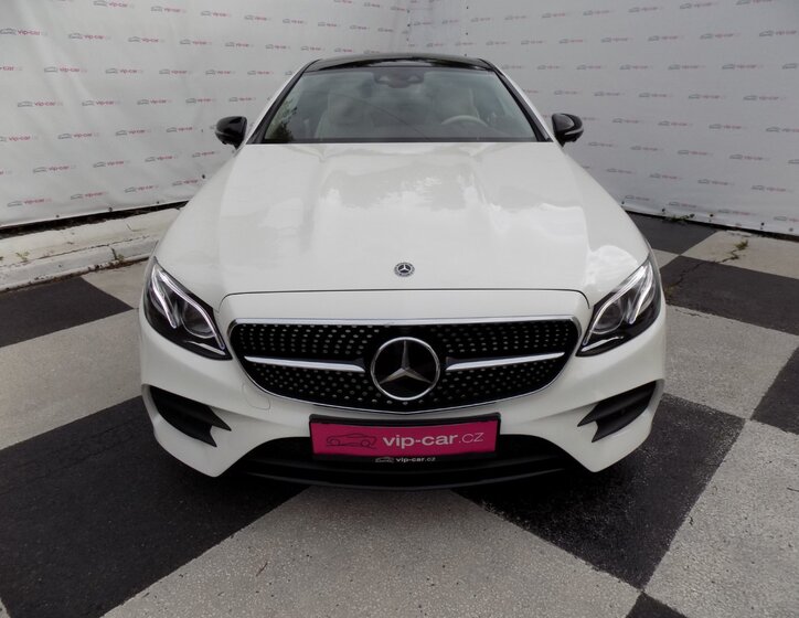 Mercedes-Benz Třídy E 4