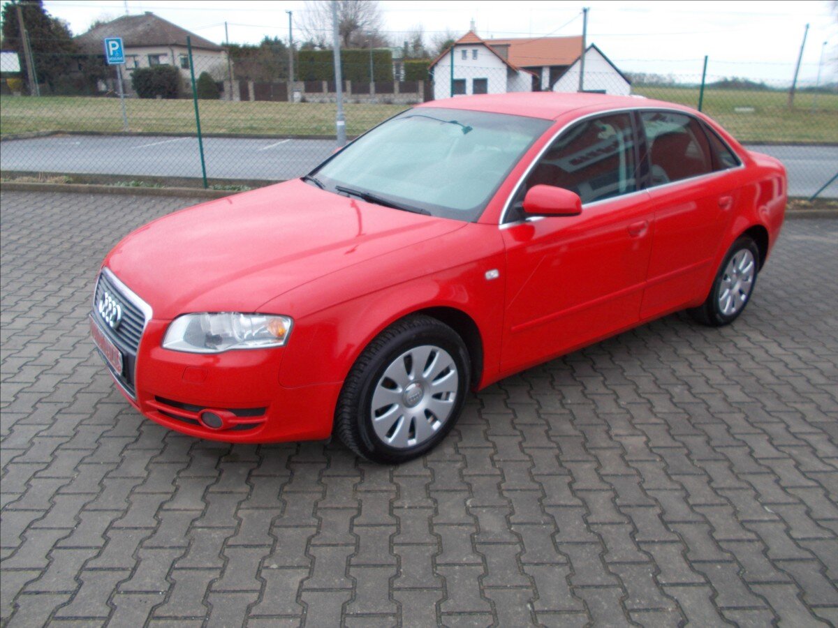 Audi A4 Sedan / Limuzína 2,0 l 103 kw