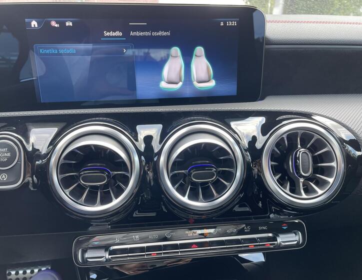 Mercedes-Benz CLA 13