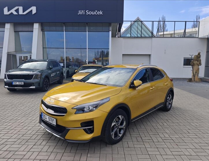 KIA XCeed SUV / Terénní 1,5 l 117 kw