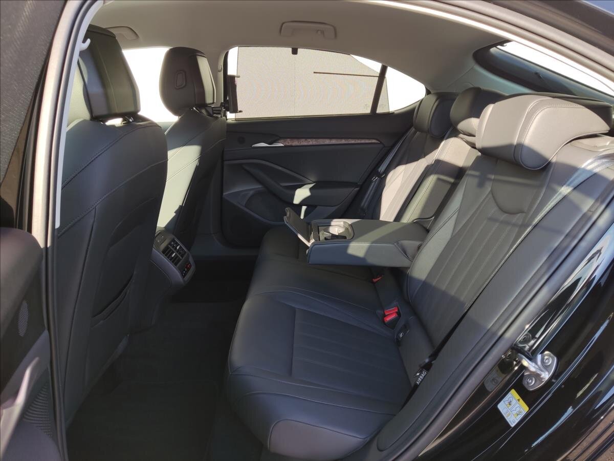 Škoda Superb Liftback 2,0 l 110 kw