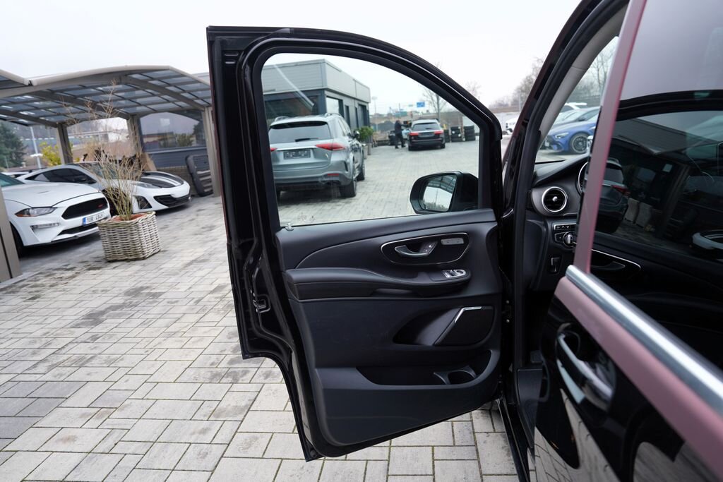 Mercedes-Benz Třídy V MPV 2,1 l 140 kw