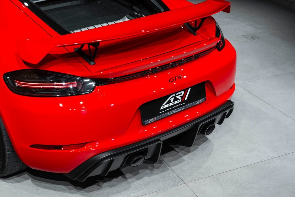 Porsche 718 Hatchback 4,0 l 309 kw