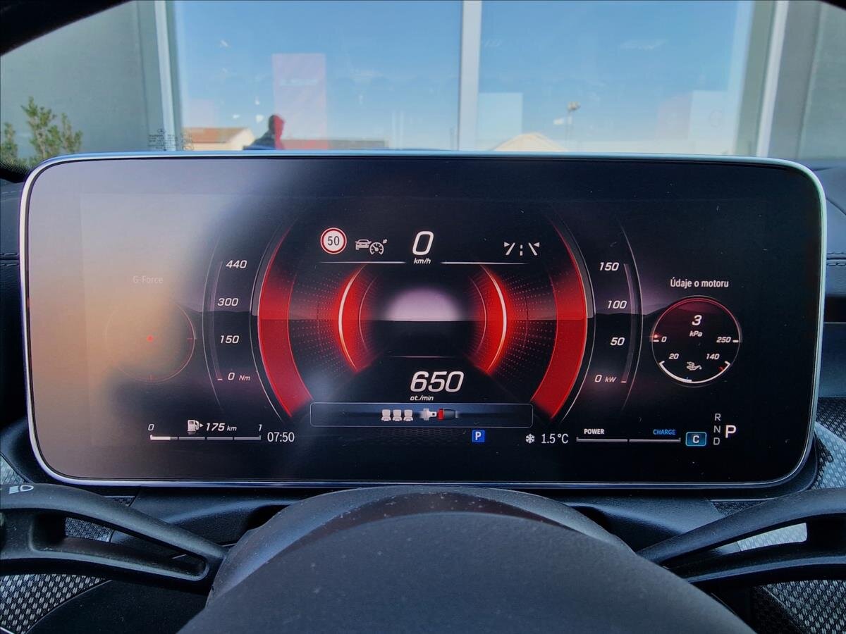 Mercedes-Benz Třídy C Sedan / Limuzína 2,0 l 147 kw