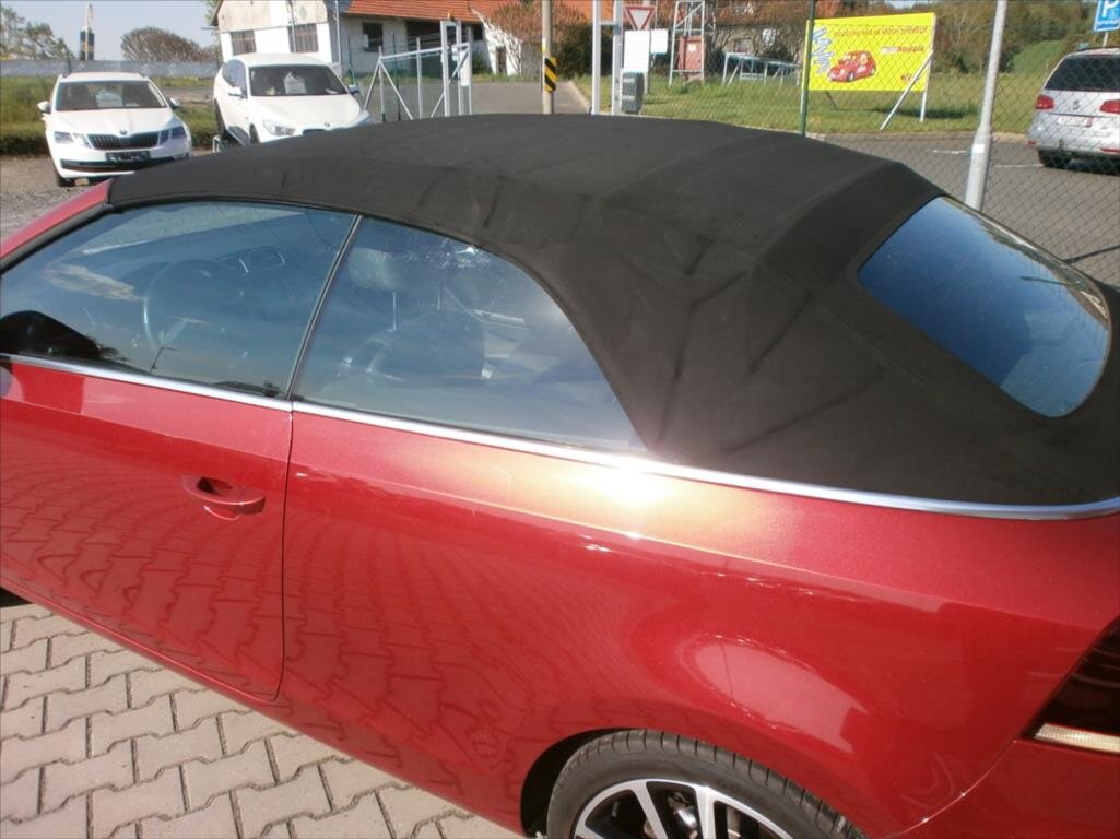 Volkswagen Golf Kabriolet 1,6 l 77 kw